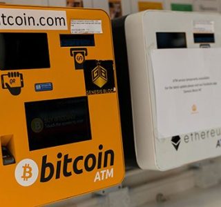 Apre il bancomat Bitcoin a Palermo: la moneta digitale arriva al Sud
